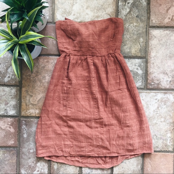 Socialite Dresses & Skirts - Socialite Strapless Tie Mini Dress